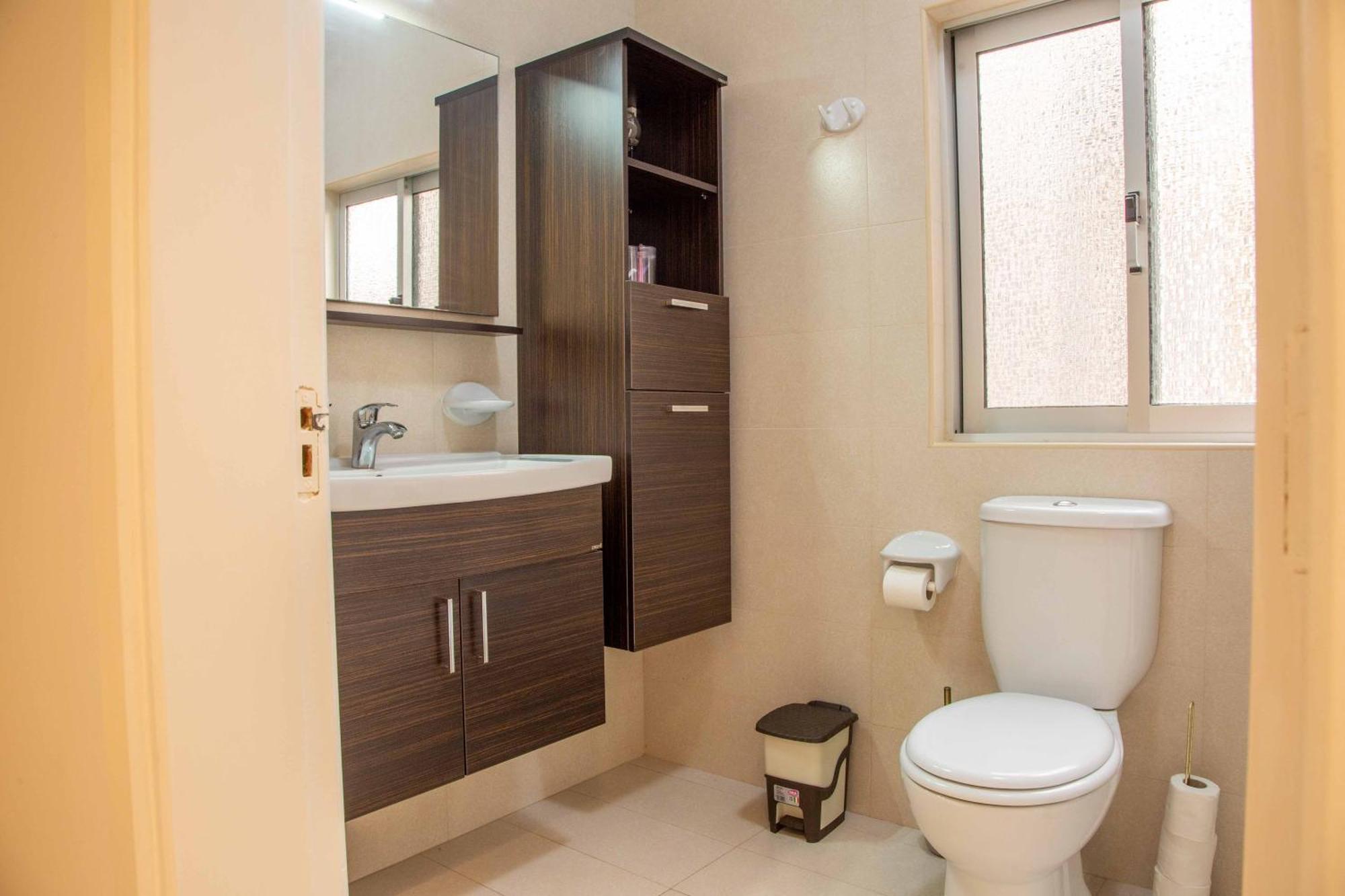 Spacious, Modern 3 Bedroom Apartment - เซนต์พอลส์เบย์ ภายนอก รูปภาพ